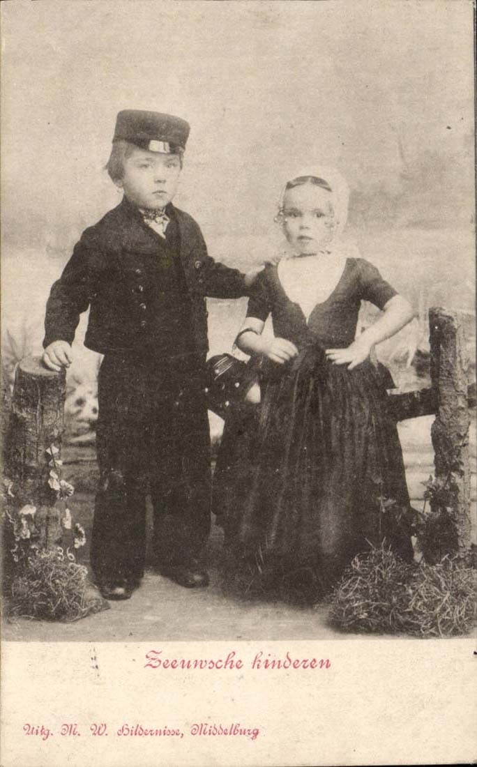 Pays Bas Costume Folklore Zeeunwche hinderen (enfants)