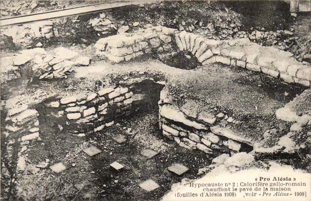 Hypocauste n°2 : Calorifère gallo-romain chauffant le pavé de la maison — fouilles d'Alésia 1908 — « Pro Alésia »