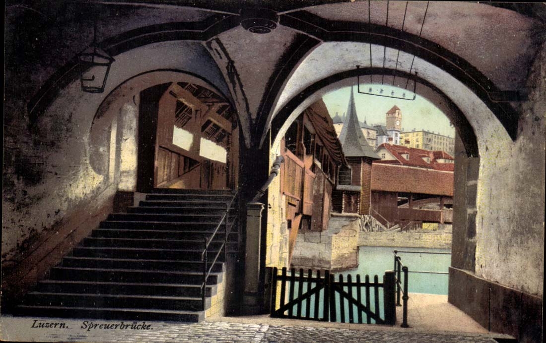 Luzern. Spreuerbrücke — vue sous les arches avec escalier et vue sur le lac — E. Goetz, Luzern, n° 4131