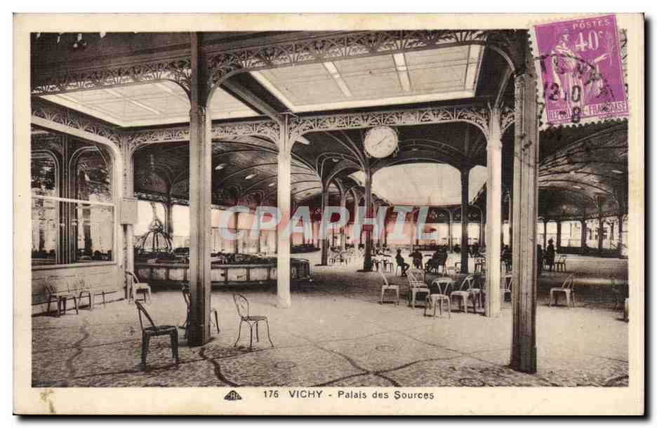 Vichy CPA Palais des sources