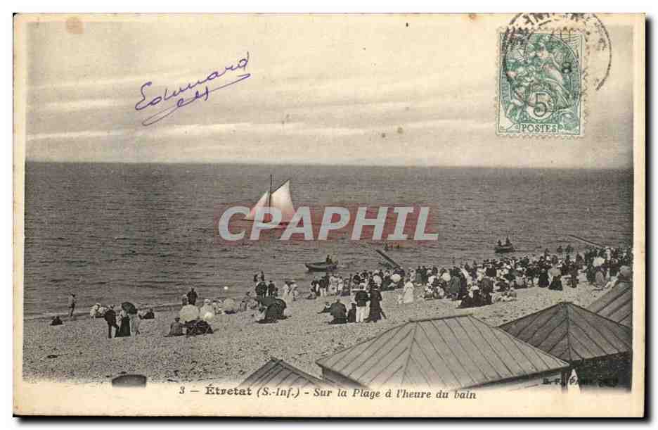 Etretat CPA Sur la plage a l'heure du bain