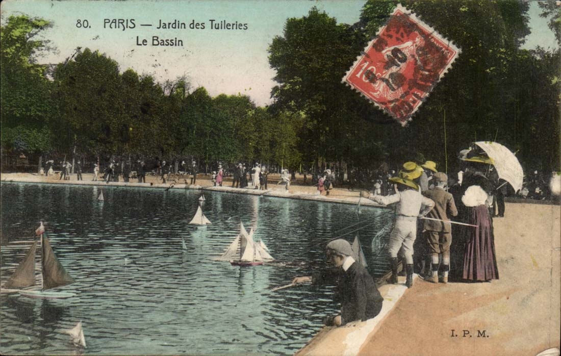 Paris (1er) CPA Jardin des Tuileries Le bassin (enfants jeux)