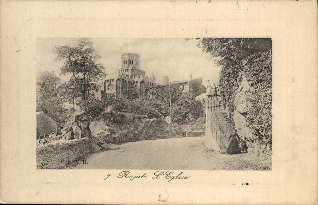 CPA Royat l'eglise