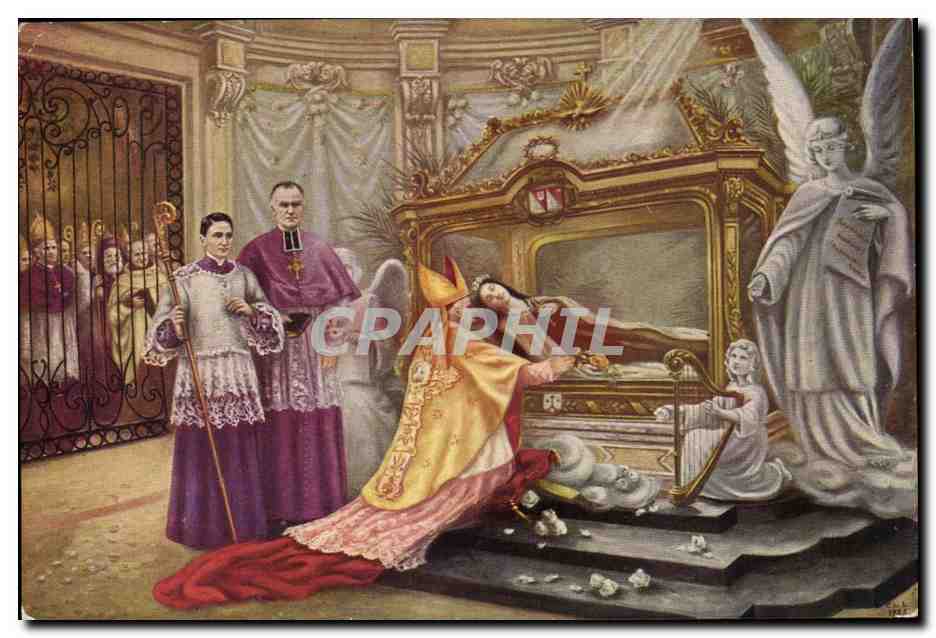 CPA DEvant la chasse de St Therese de 'enfant Jesus CArdinal VICO legat du pape