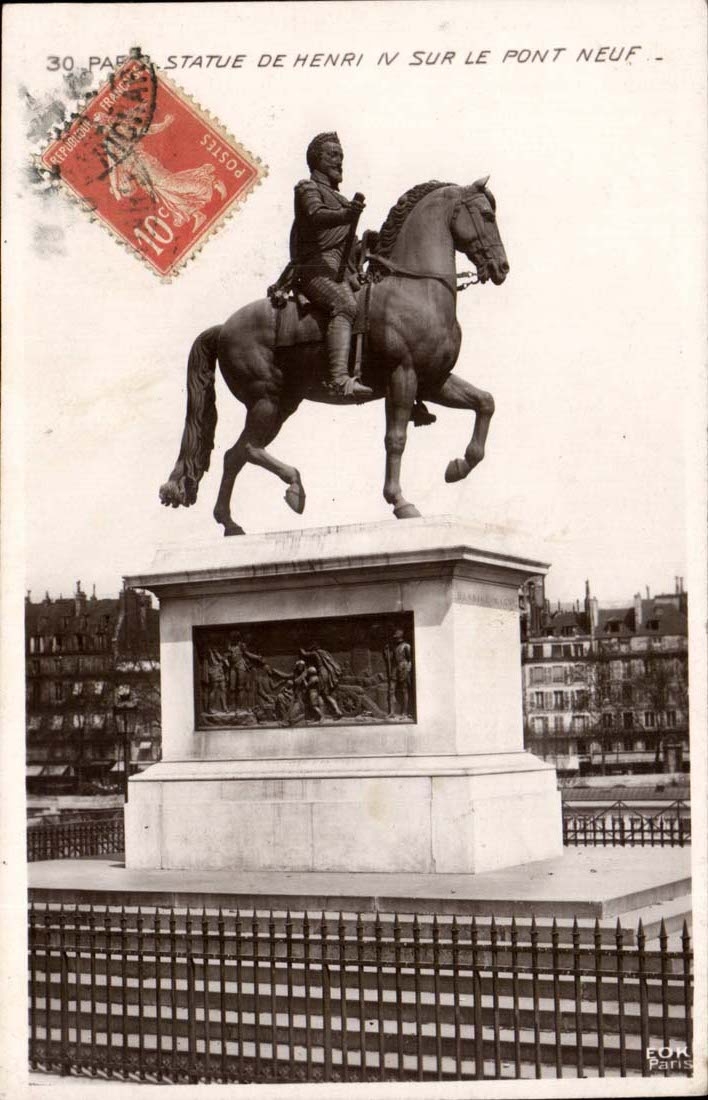 Paris CPA Statue de Henti II sur le pont Neuf