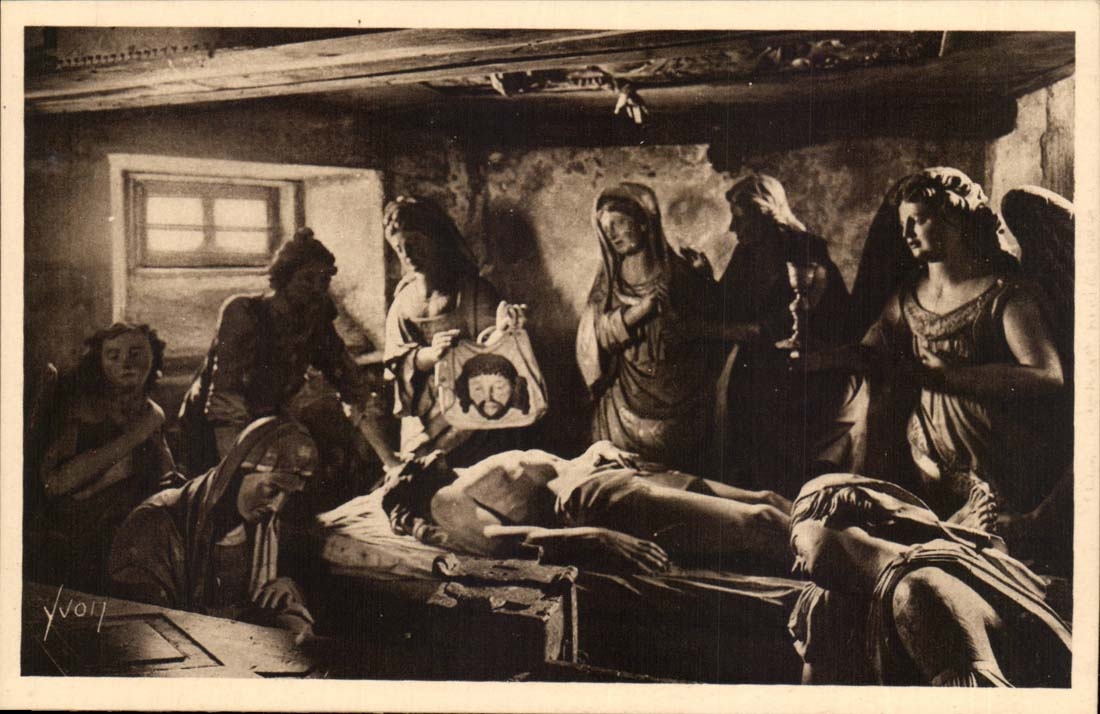 Saint Thegonnec CPA L'eglise Le sepulcre Oeuvre de Jacques Lespaignol (1702)