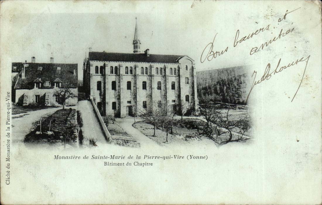 Monastère de Sainte-Marie de la Pierre-qui-Vire — Bâtiment du Chapitre — Cliché de la Pierre-qui-Vire