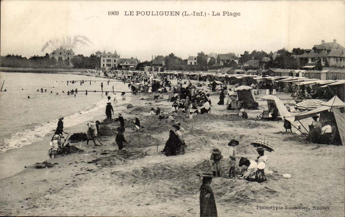 Le Pouliguen CPA La plage