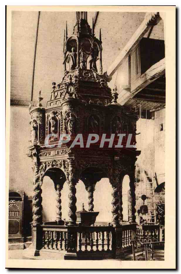 CPA Guimiliau CPA Interieur de l'eglise le baptistere (chene sculpte 18eme)