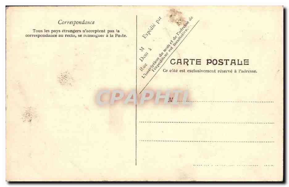 Paris (1er) CPA place du carroussel Monument Gambetta — Verso