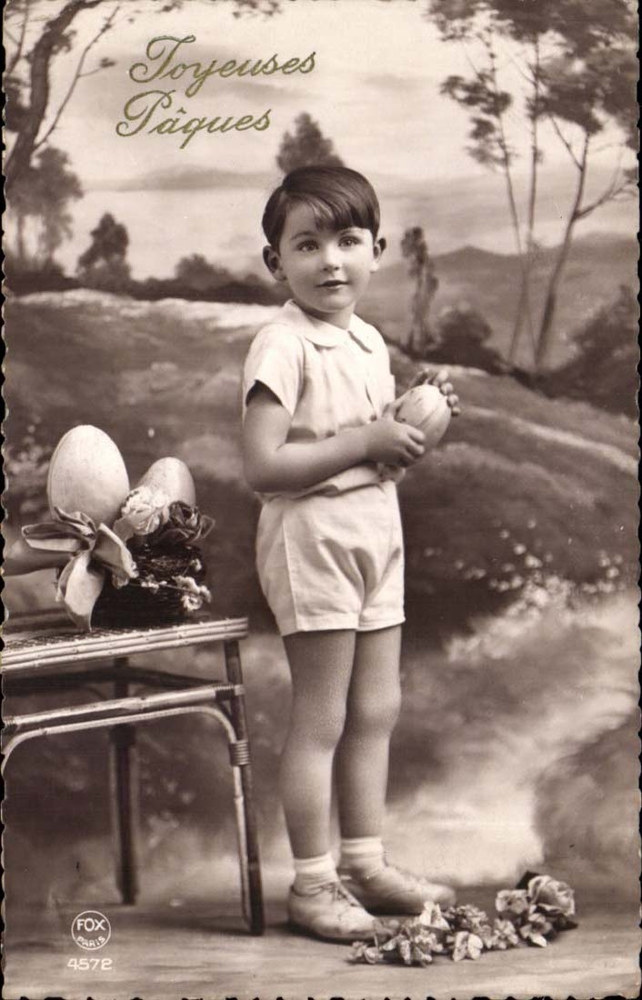 CPA Fantaisie Joyeuses Paques (oeufs enfant)