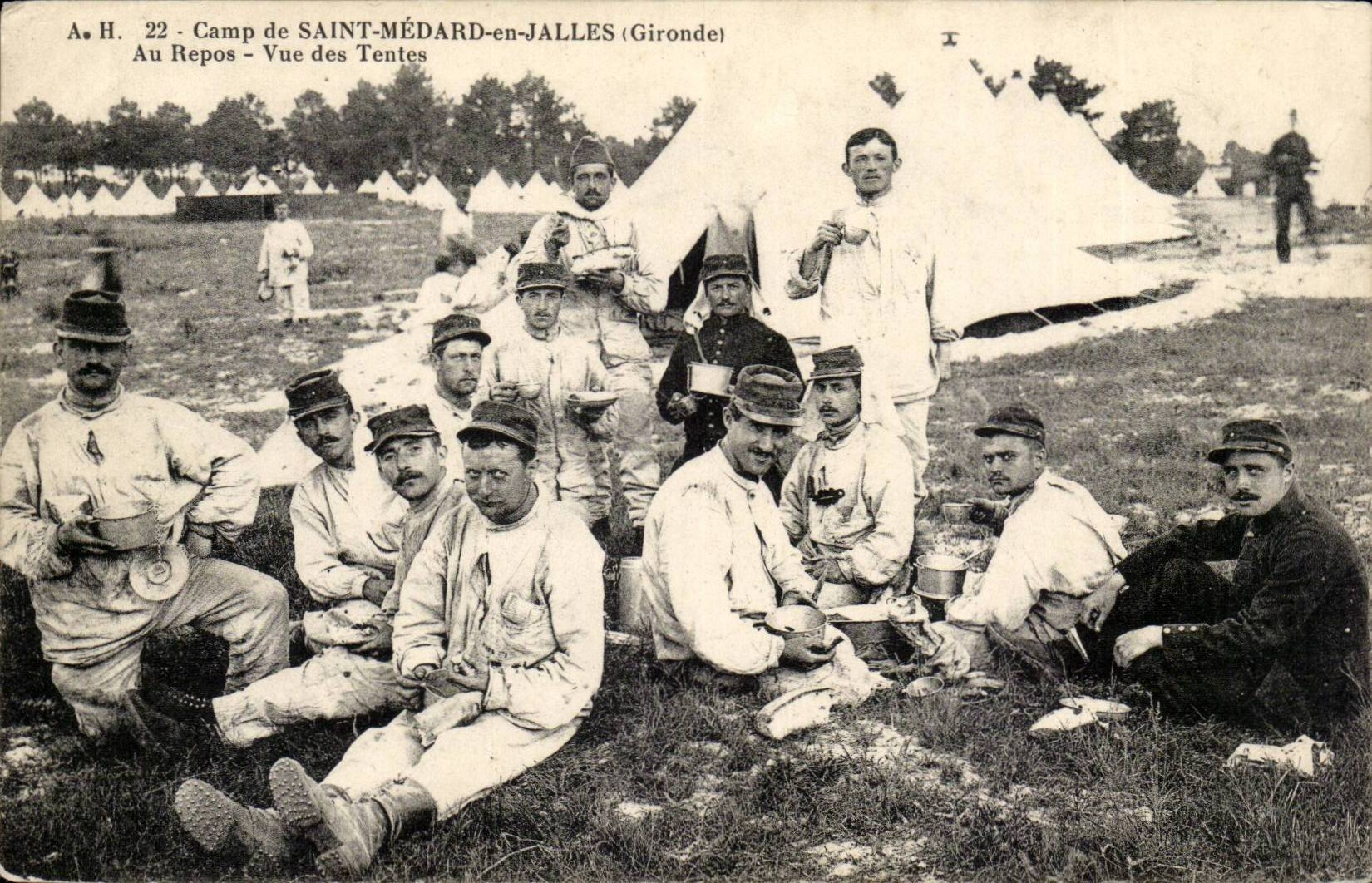 Camp de SAINT-MÉDARD-en-JALLES (Gironde) — Vue des Tentes — A.H. 22