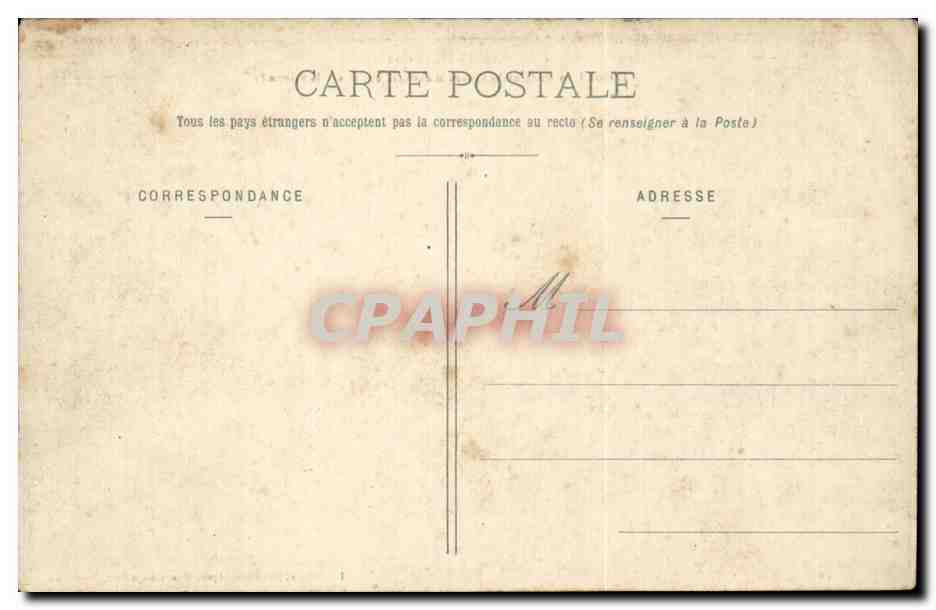 Pauillac CPA L'hotel de ville et le cours du port vis a vis la Gironde — Back