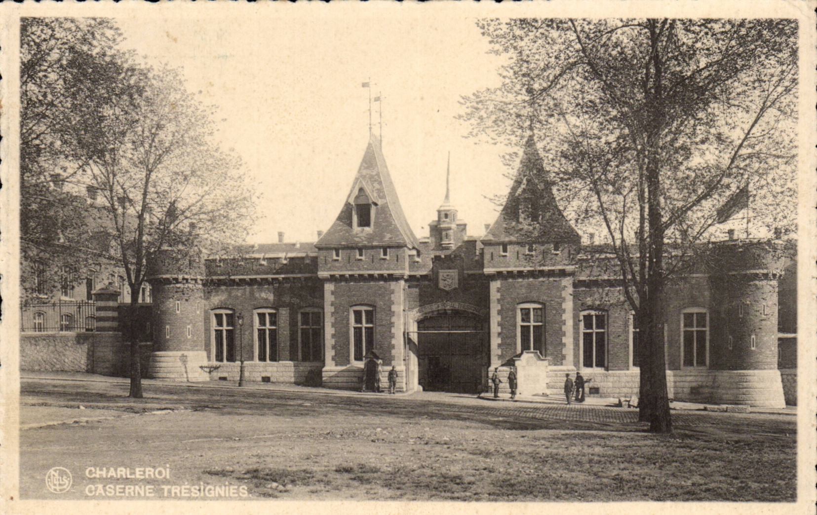 Belgique - Belgien - Belgium - Charleroi - Caserne Tresignes - CPA 