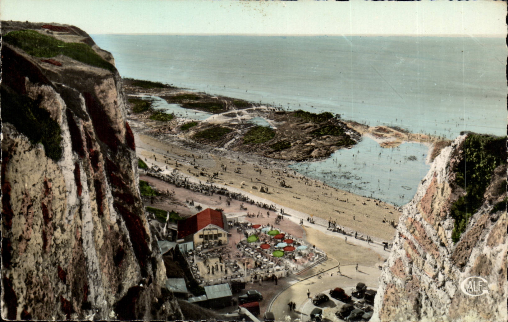 Dieppe CPA Les roches Noires vue du haut des falaises