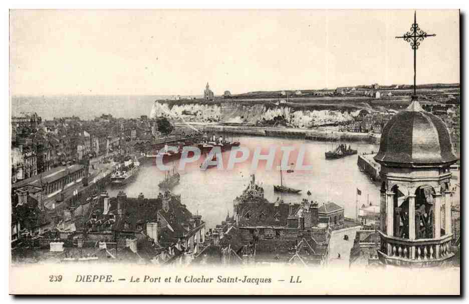 Dieppe CPA le port et le clocher Saint Jacques