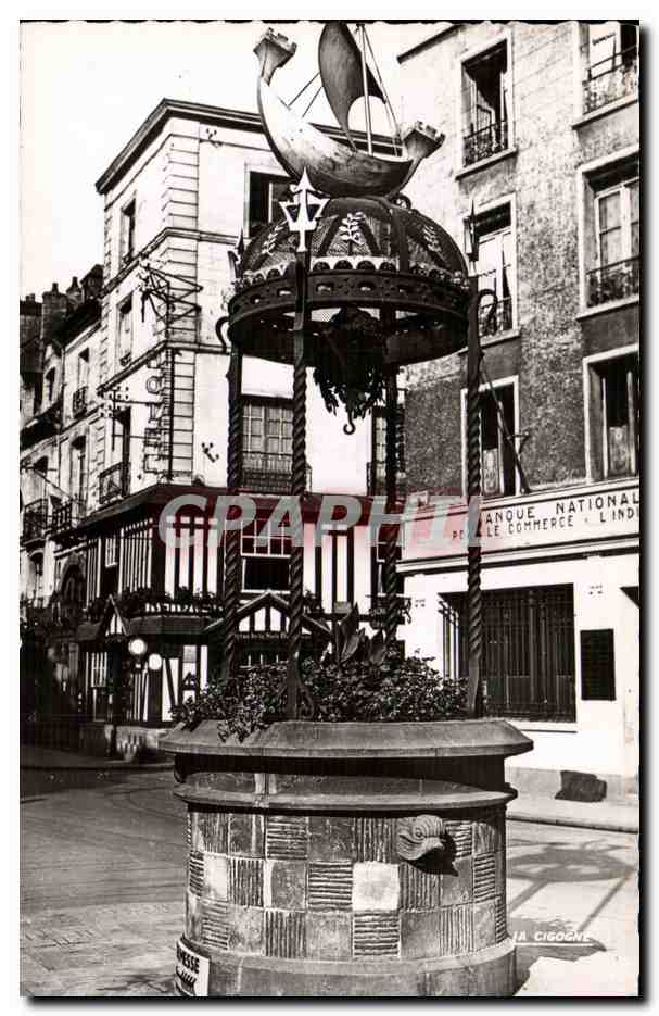 Dieppe CPA Le puits sale