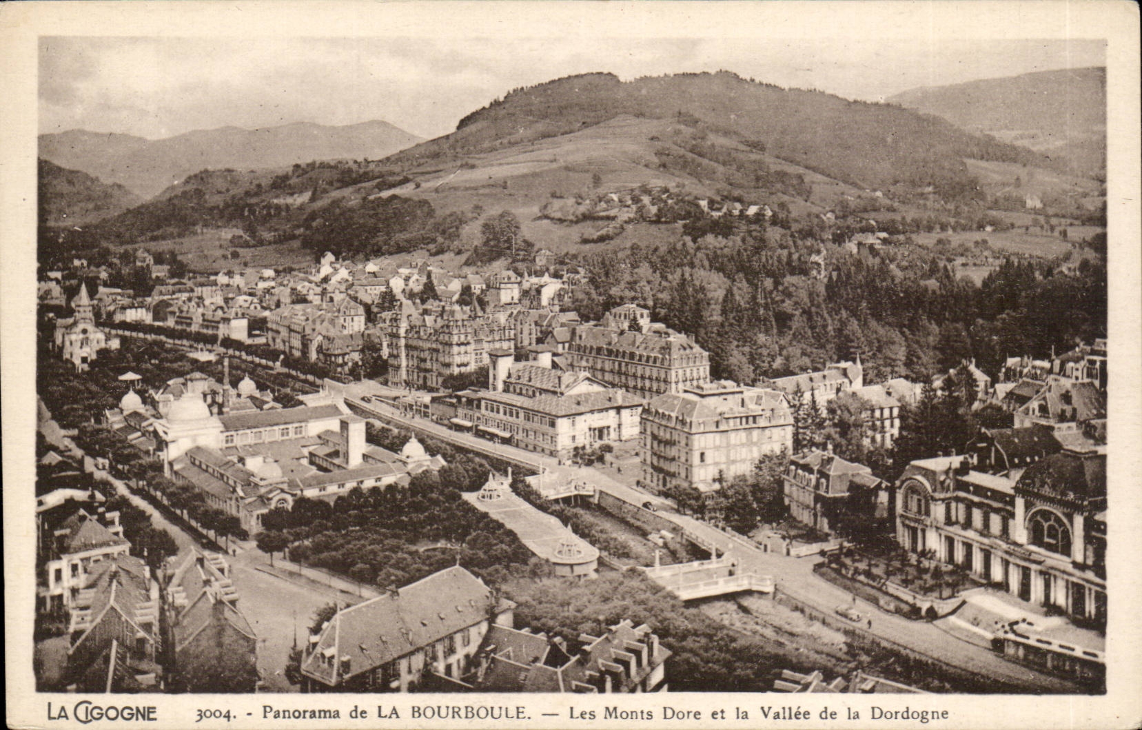 Panorama de la Bourboule CPA Les Monts Dore et la vallee de la Dordogne