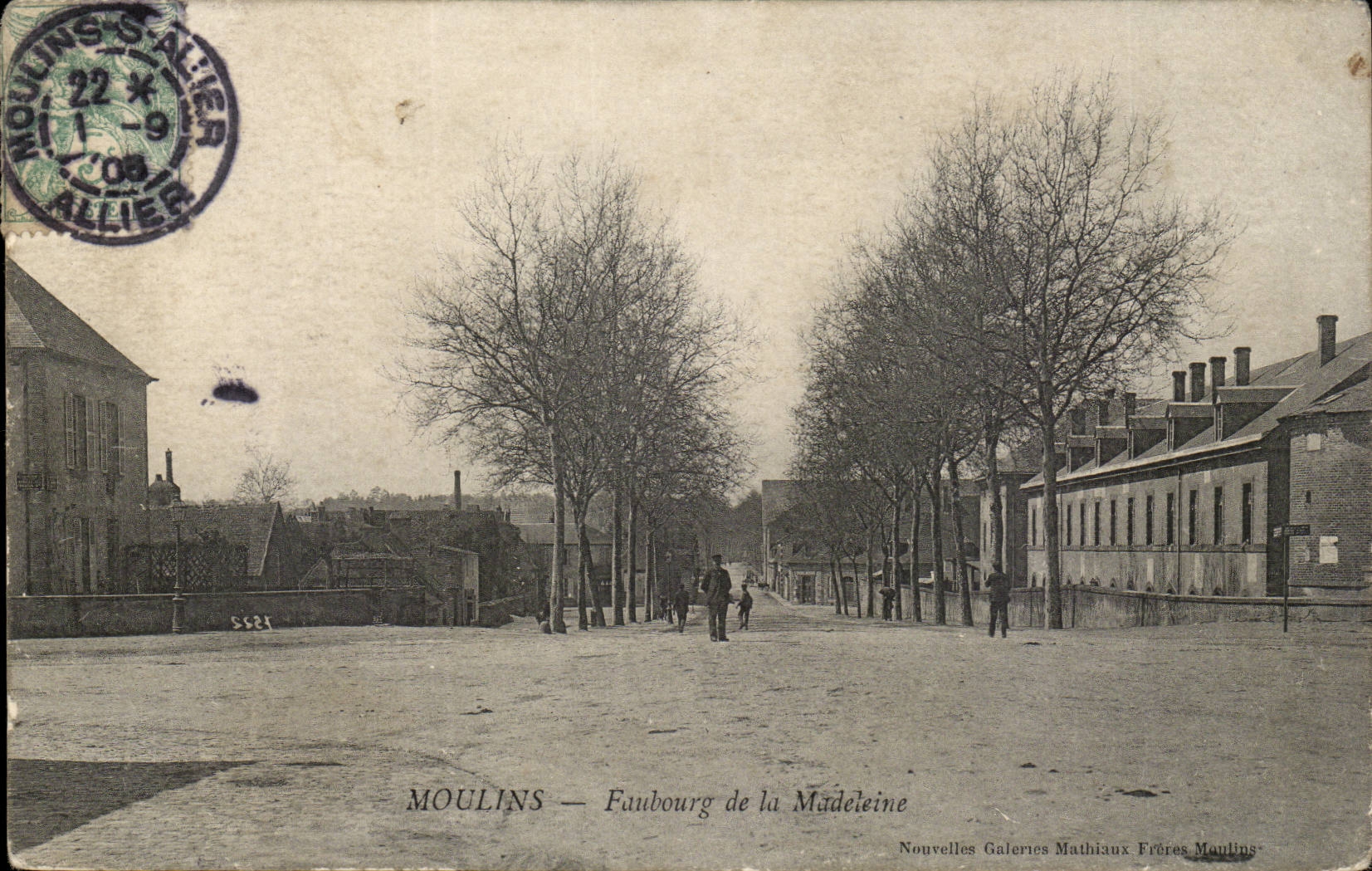 Moulins - Faubourg de la Madeleine CPA 