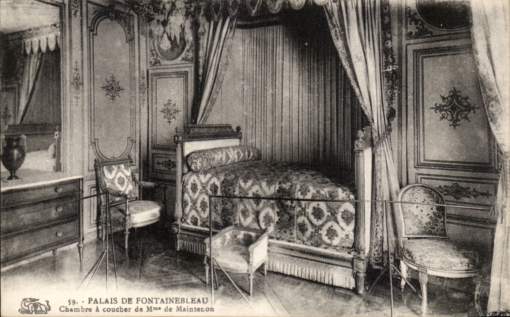Palazzo di Fontainebleau — Camera da letto di Madame de Maintenon — n°59
