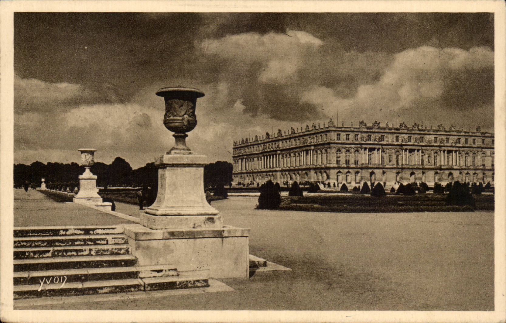 Château de Versailles — Jardins du Palais - Parterres du Midi — Éditions d'Art Yvon