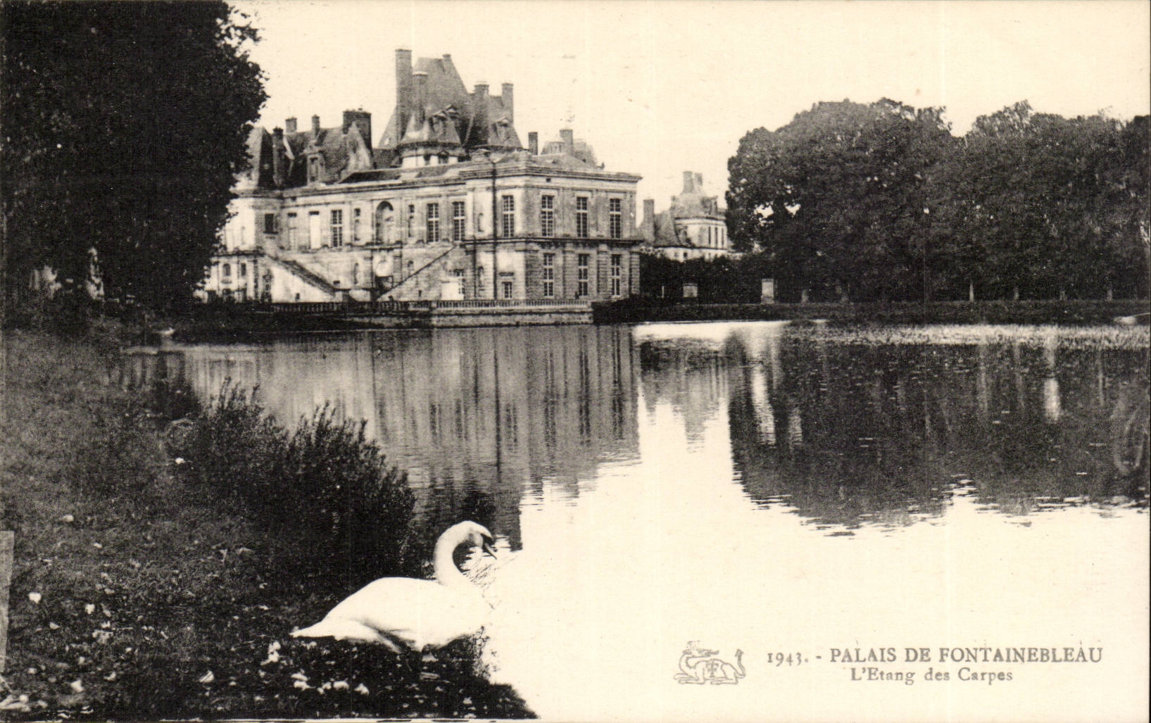 Palacio de Fontainebleau — L'Étang des Carpes — editor desconocido, número de serie no visible