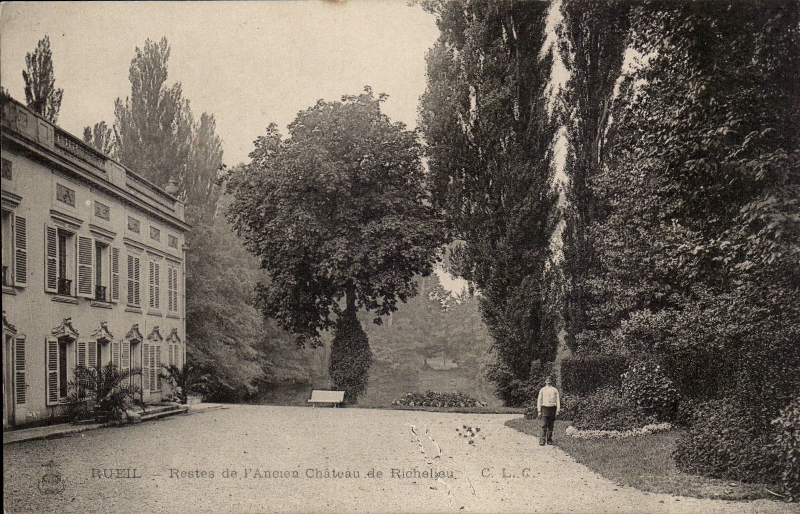 Rueil CPA Restes de l'ancien chateau de Richelieu