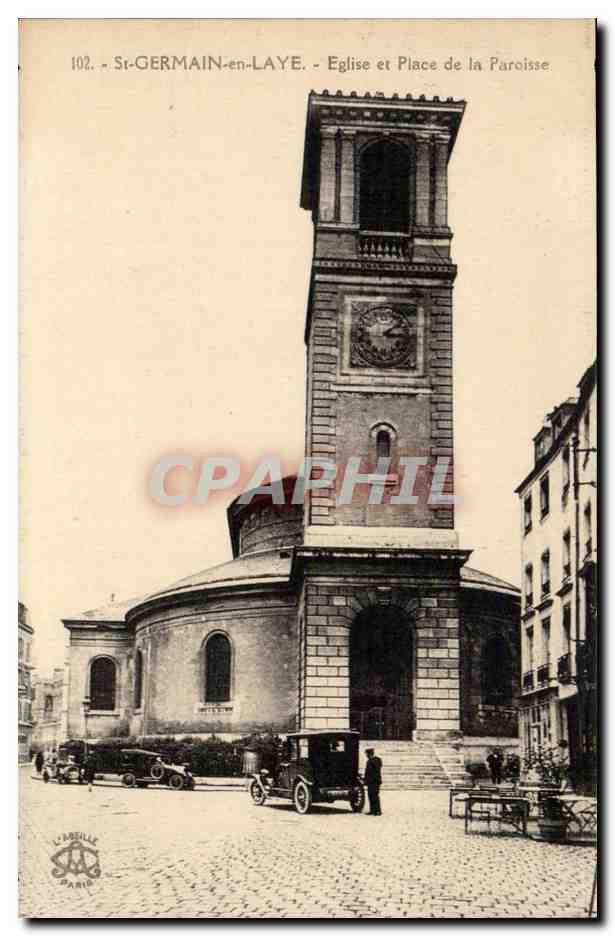 Saint Germain en Laye CPA Eglise et place de la Paroisse