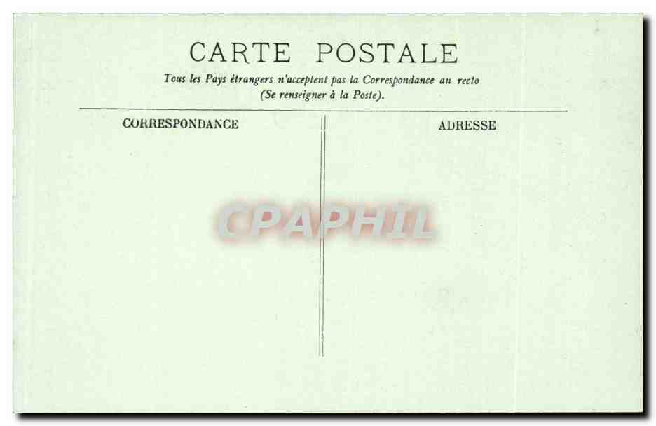Langeais CPA le chateau La facade interieure et l'eglise — Rückseite