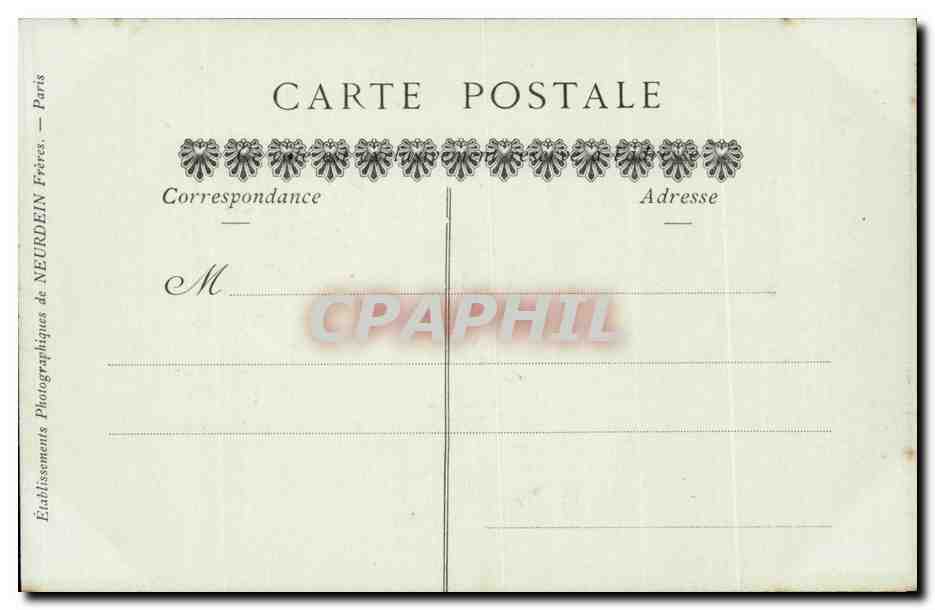 CPA Chateau d'Usse La courd 'honneur 16eme — Rückseite