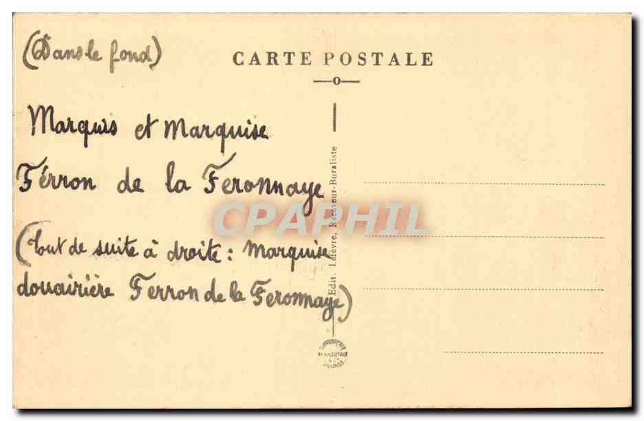 St Mars la Jaille CPA La cour du chateau — Rückseite