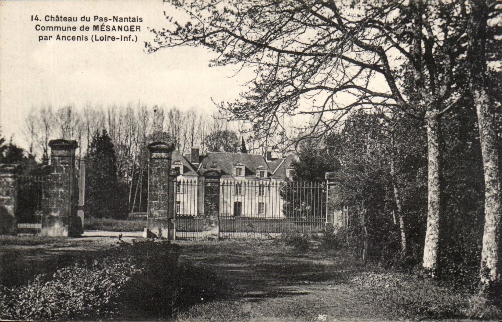 Chateau du Pas Nantais Commune de Mesanger par Ancenis CPA 