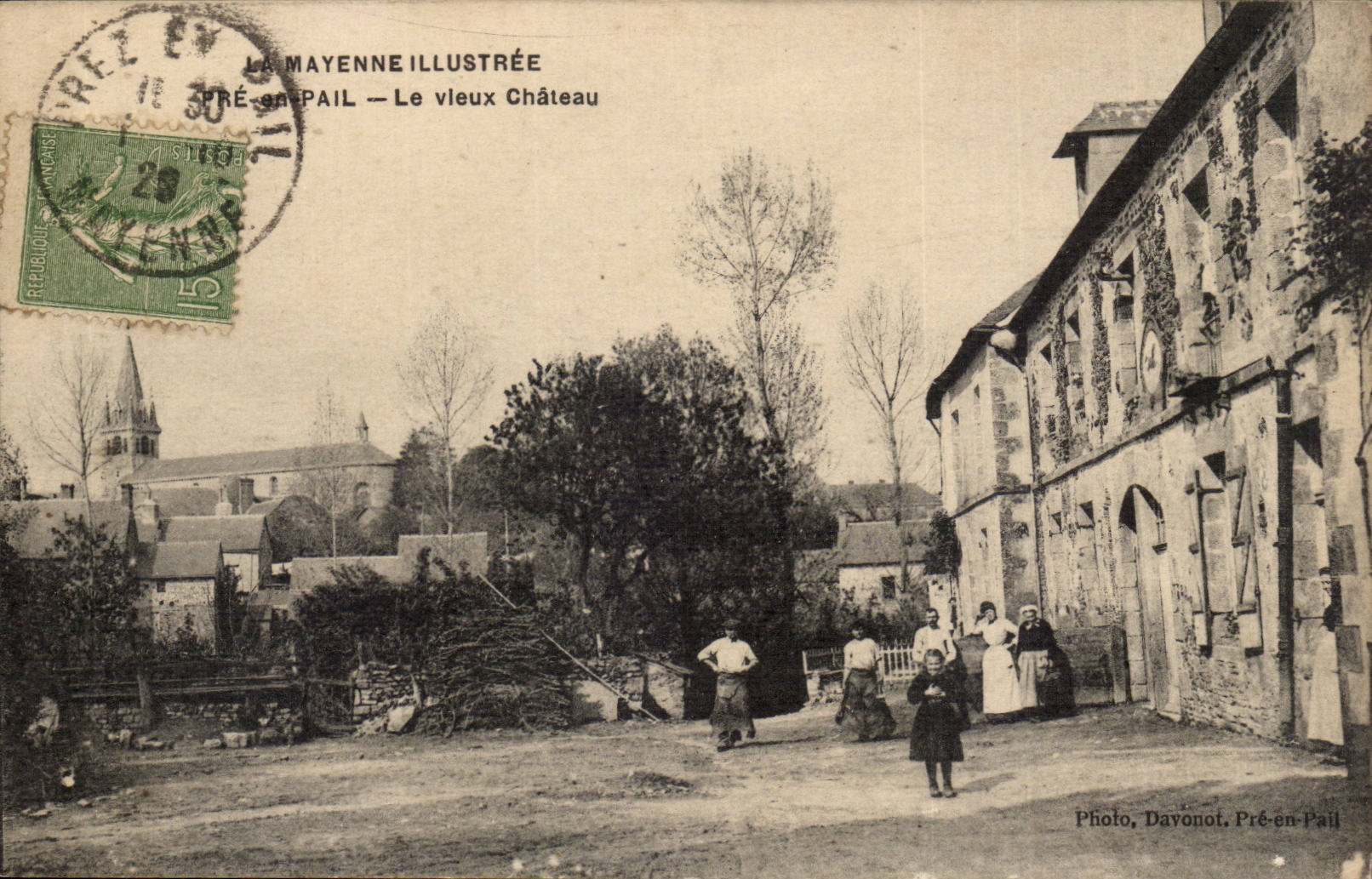 Pre en Pail CPA Le vieux chateau