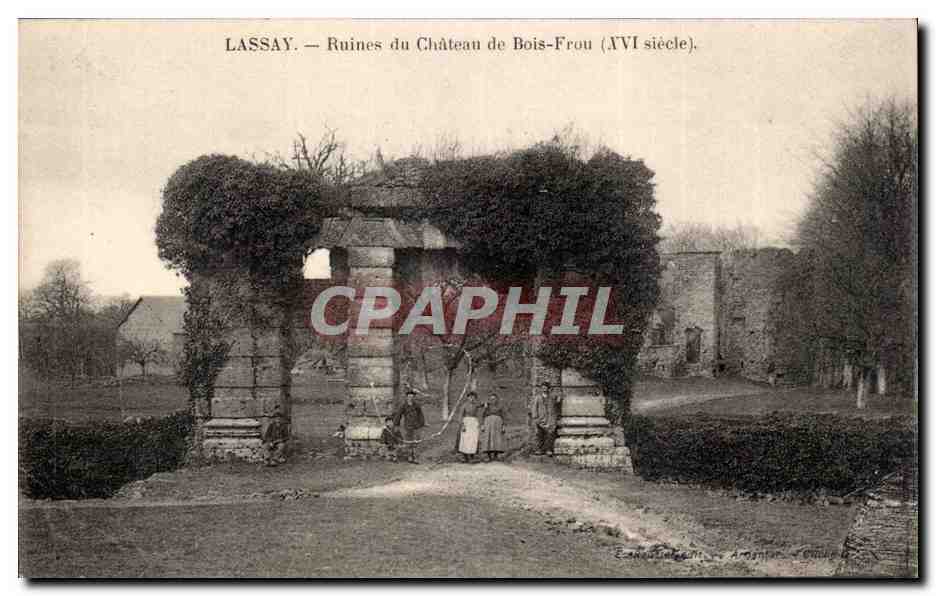 Lassay CPA Ruines du chateau de Bois Fou (16eme)