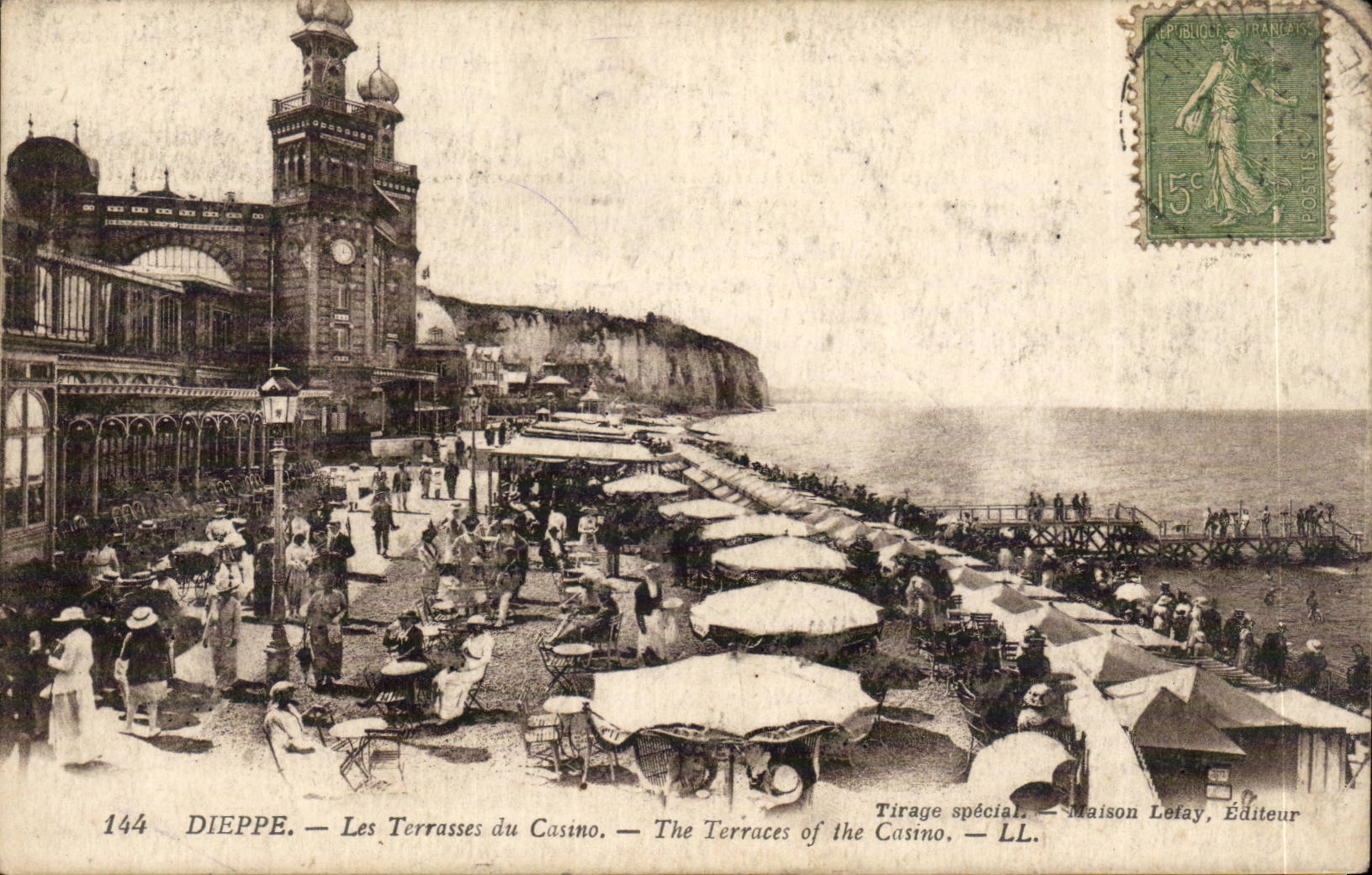 Dieppe CPA Les terrasses du casino 