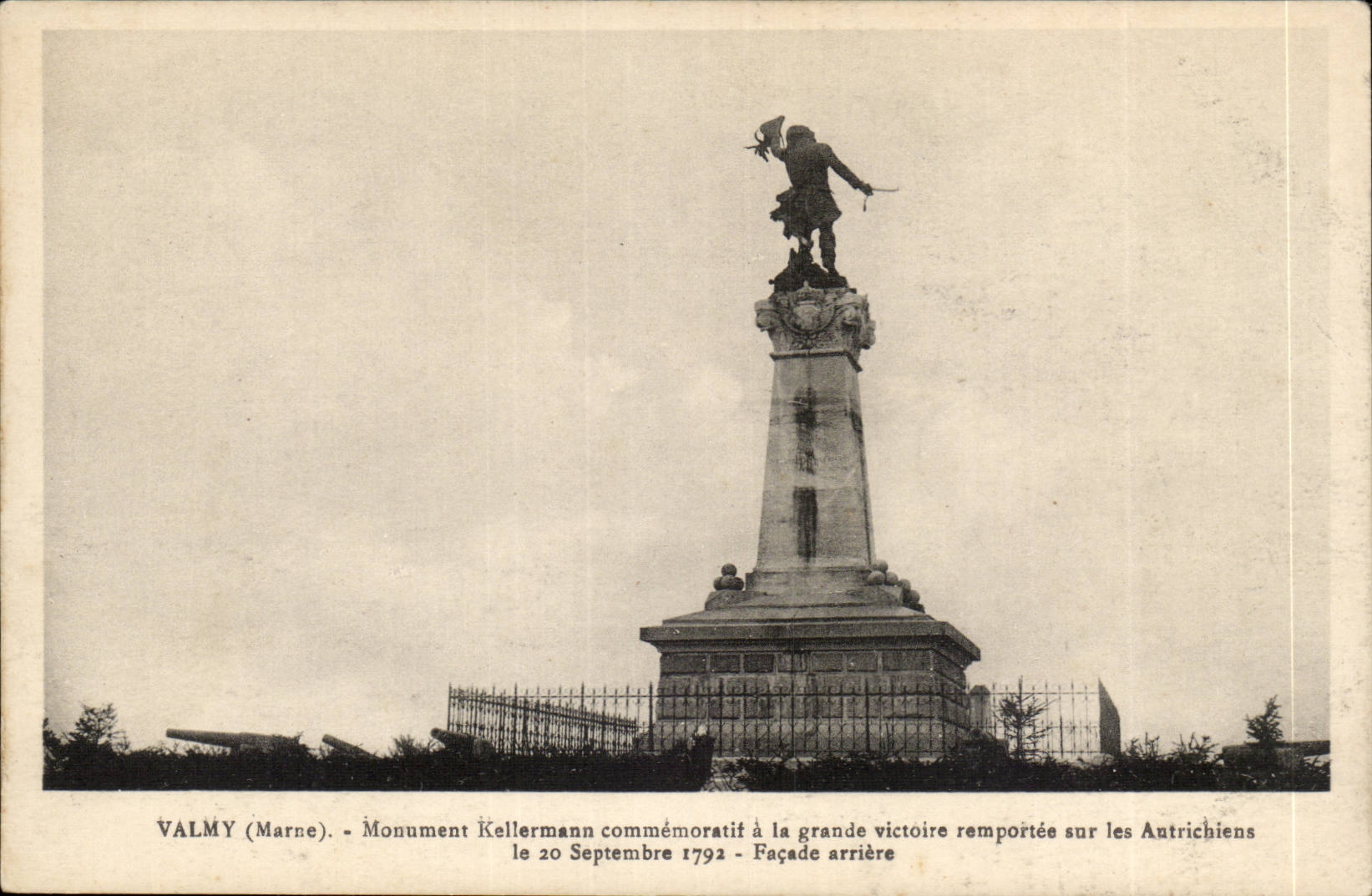 Valmy CPA Monument Kellermann commemoratif a la grande victoire sur la autrichiens septembre 1792
