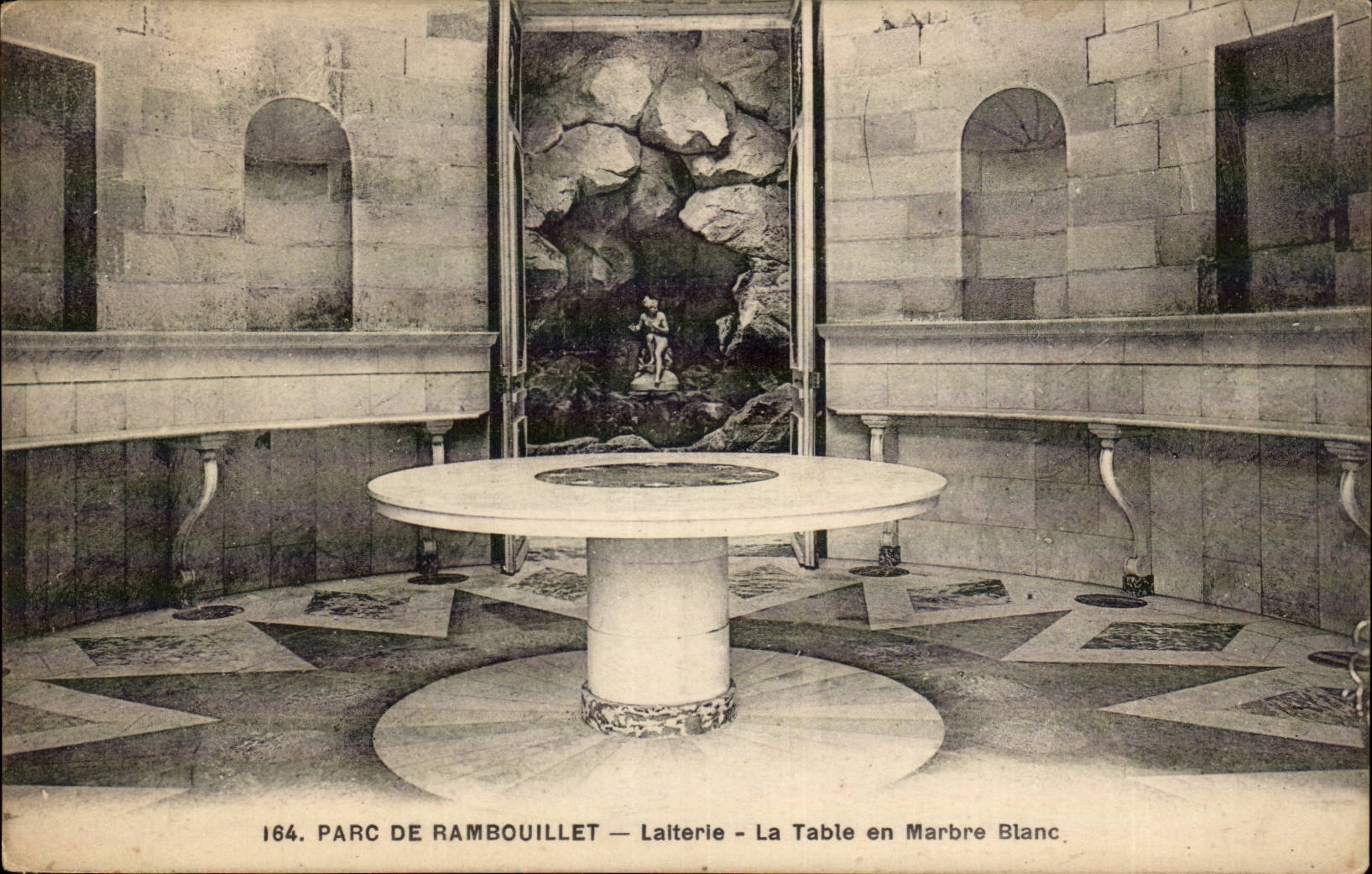 Park von Rambouillet — Käserei — Der weiße Marmortisch — n°164