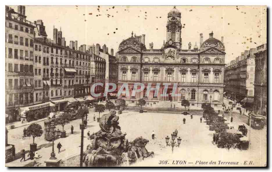 CPA Lyon Place des Terreaux