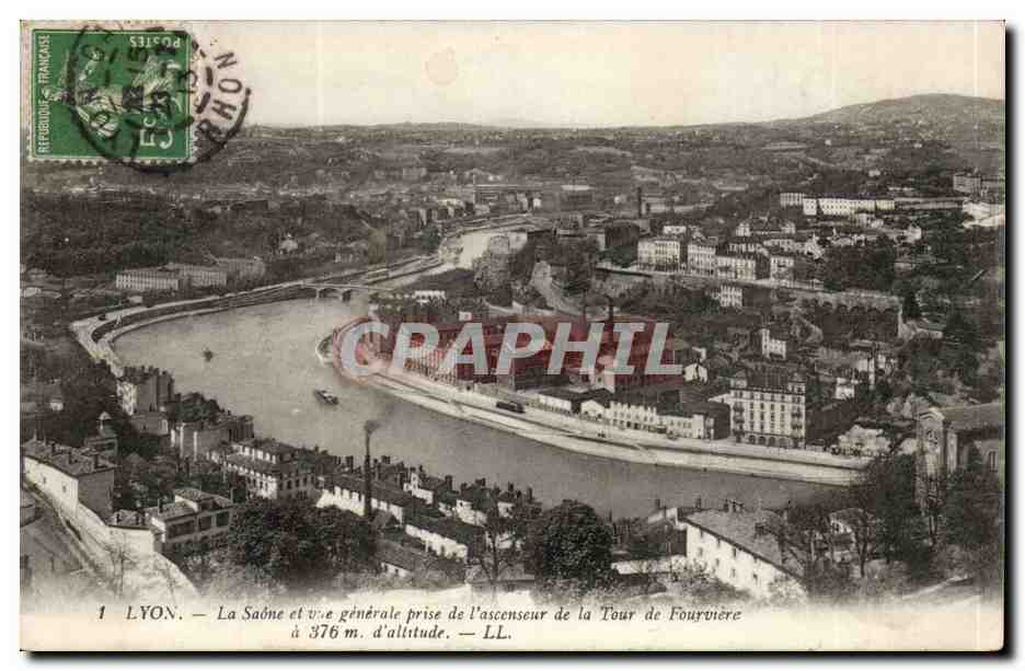 LYON — La Saône et vue générale prise de l'ascenseur de la Tour de Fourvière à 376 m. d'altitude. — LL.