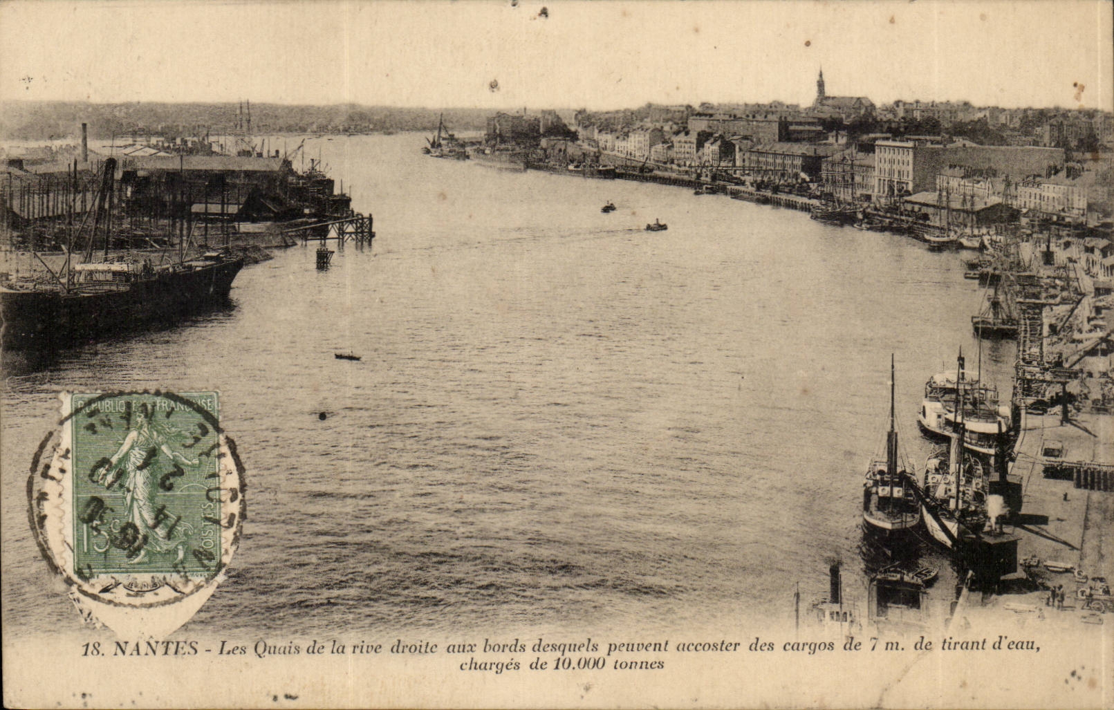 Nantes CPA les quais de la rive droite 