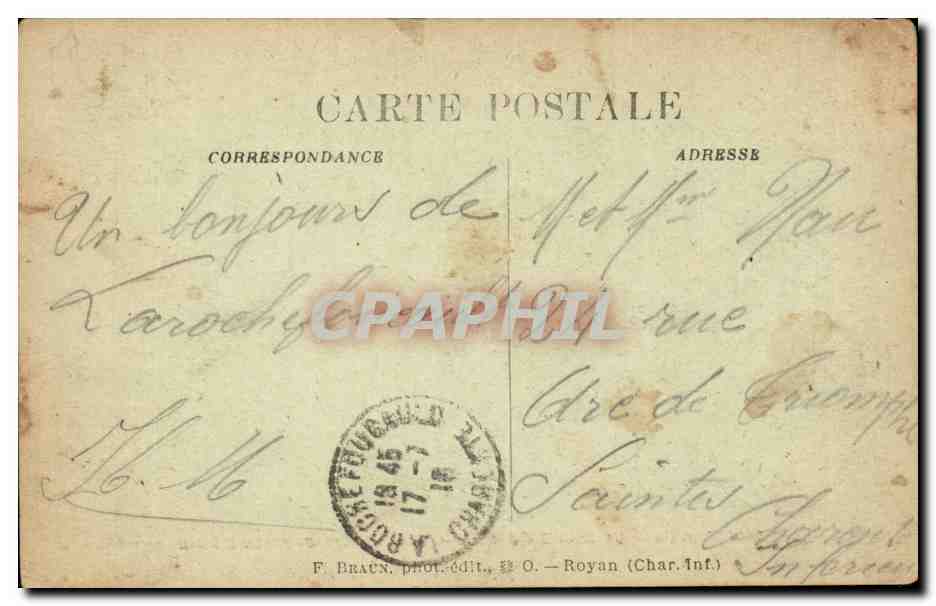 La Rochefoucauld CPA Une chambre d'amis du chateau — Rückseite