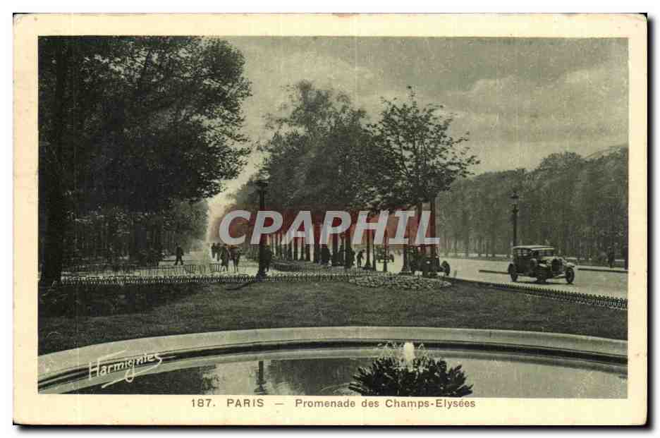 Paris CPA Promenade des Champs Elysees