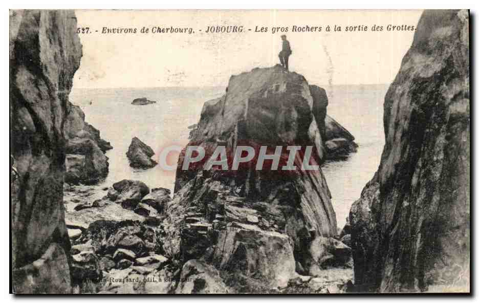 Environs de Cherbourg — JOBOURG — Les gros Rochers à la sortie des Grottes — A. Rougward, édit. à Cherbourg