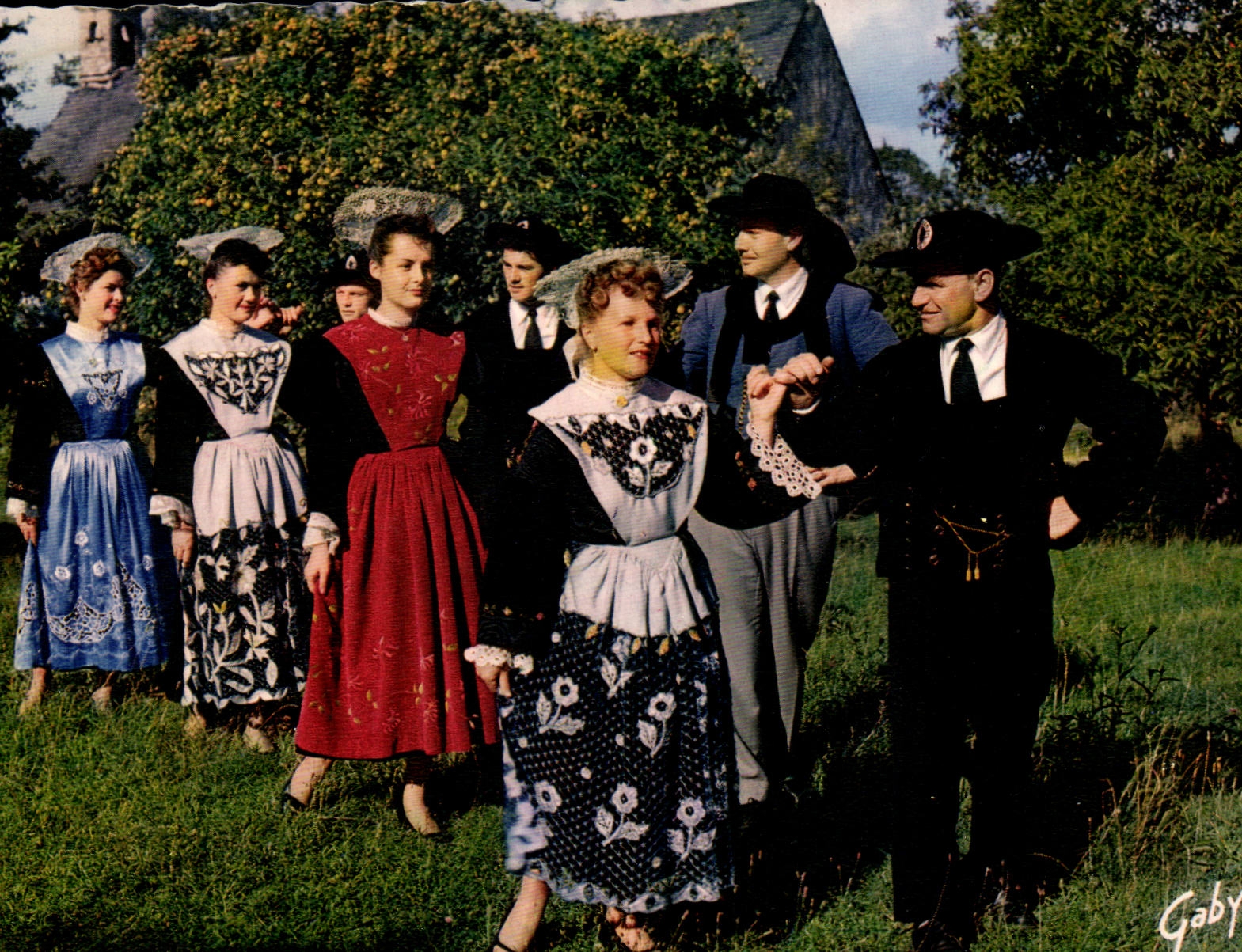CPM Folklore de Bretagne Region Lorient Port Louis Larmor Le Pouldu Kermesse