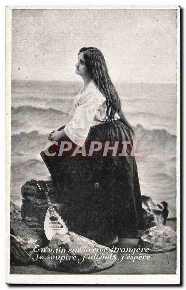 Fantaisie - Femme - En vain sur la rive etrangere - musique - intrument - CPA 