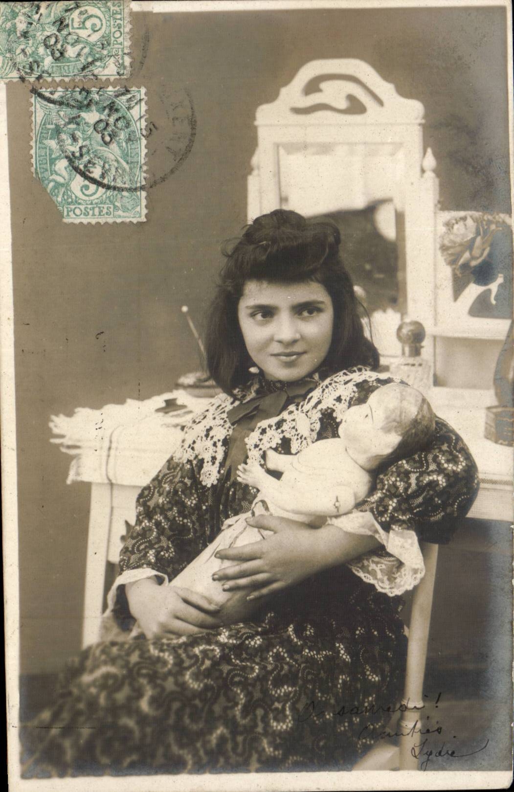 Fantaisie - Enfant avec poupee - CPA 