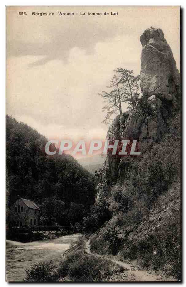 Gorges de l'Areuse - La Femme de Lot - CPA 