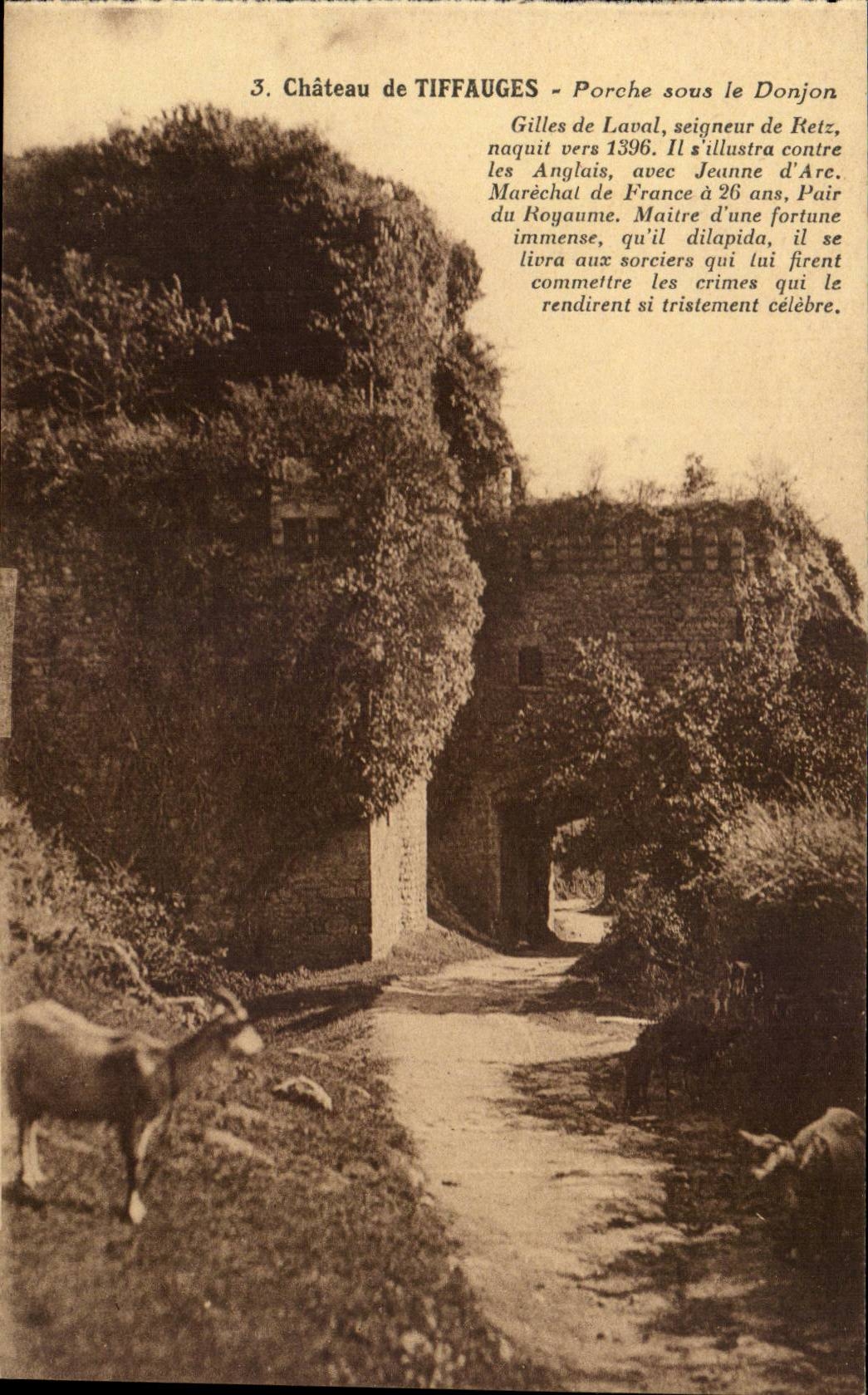 Château de Tiffauges — Porche sous le Donjon — Édition Clisson