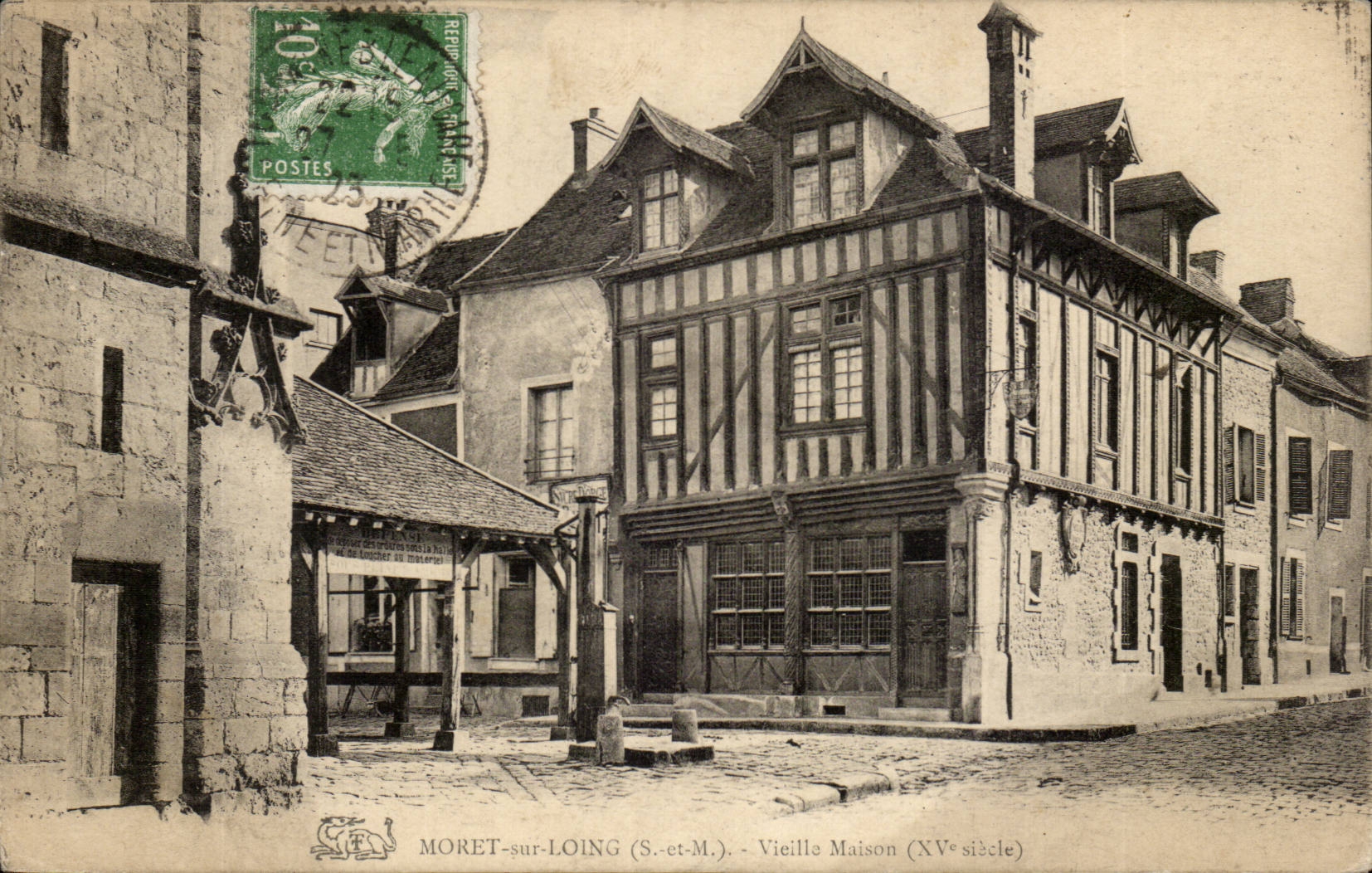 Moret-sur-Loing (S.-et-M.) — Vieille Maison (XVe siècle) — Éditeur non identifié