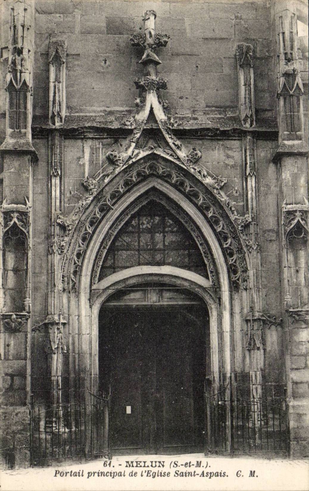 Melun CPa Portail principal de l'eglise Saint aspais